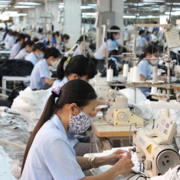 STYLE CODE(スタイルコード)を運営する株式会社アルファティーニ 専属工場でスピーディな生産コストダウンを実現